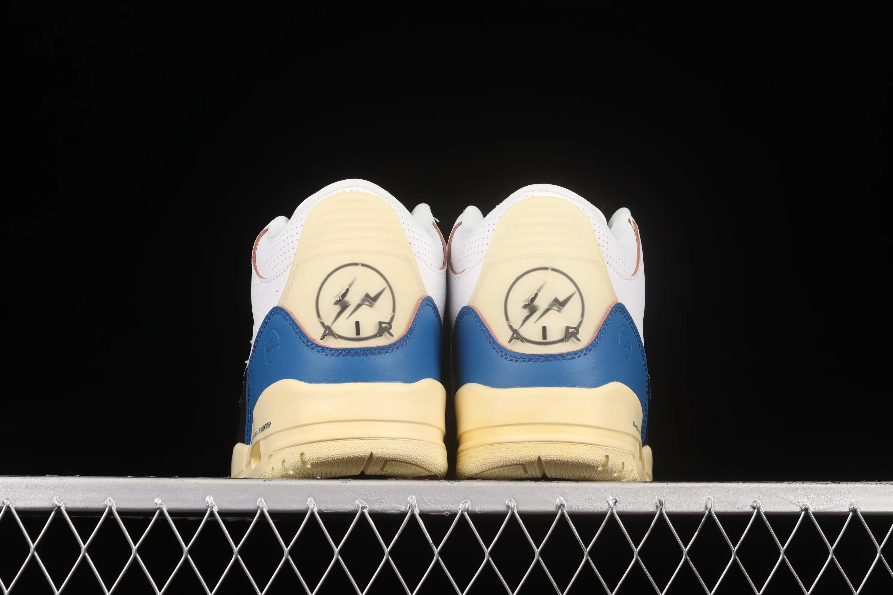 All categories Air Jordan Jordan series basketball shoes Air Jordan 3 Fragment Design x Air Jordan 3 AJ3 Joe 3 Hiroshi Fujiwara white black blue Lightning joint DA3595-100